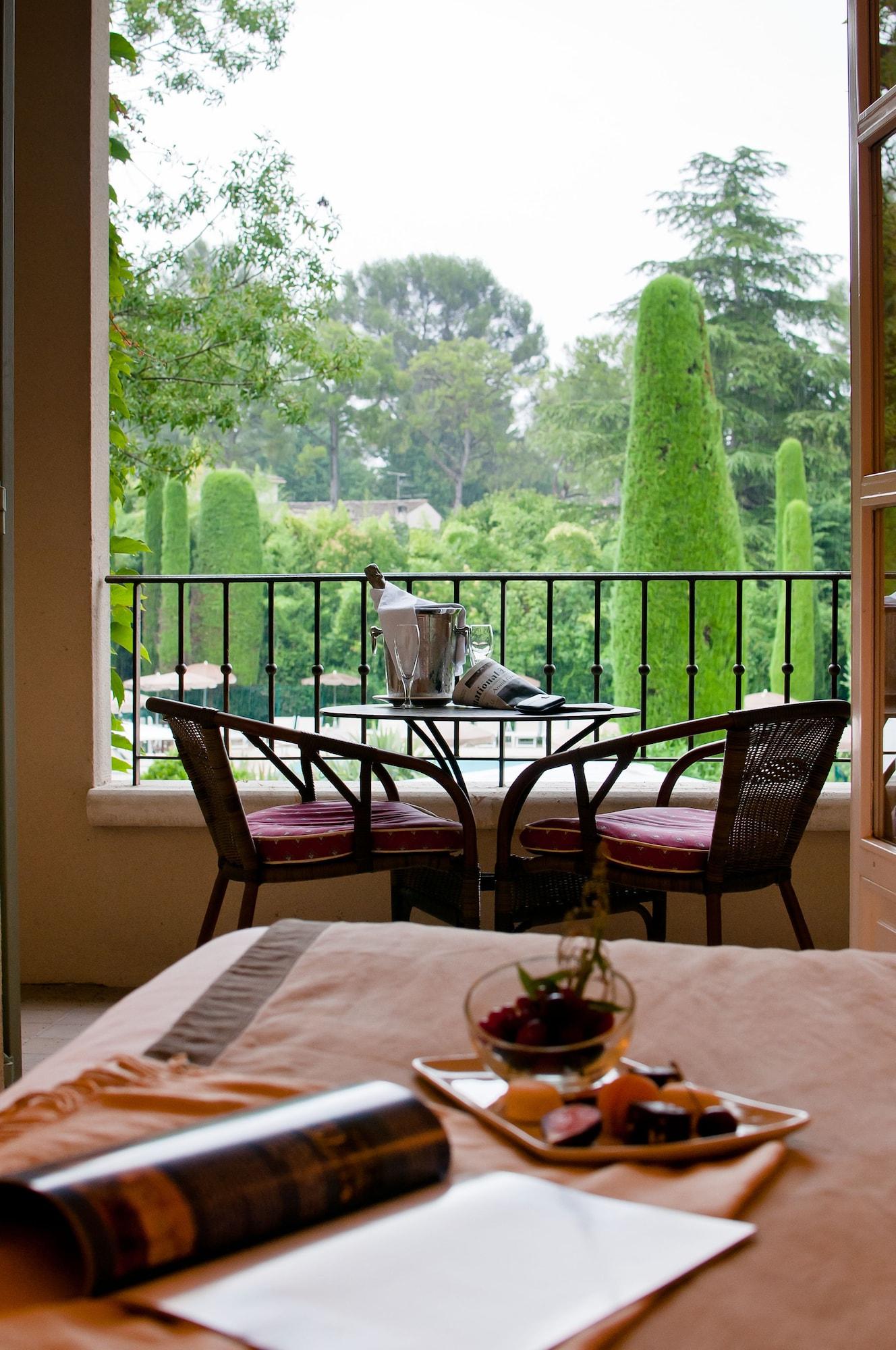 La Bastide De Mougins, A Tribute Portfolio Mougins