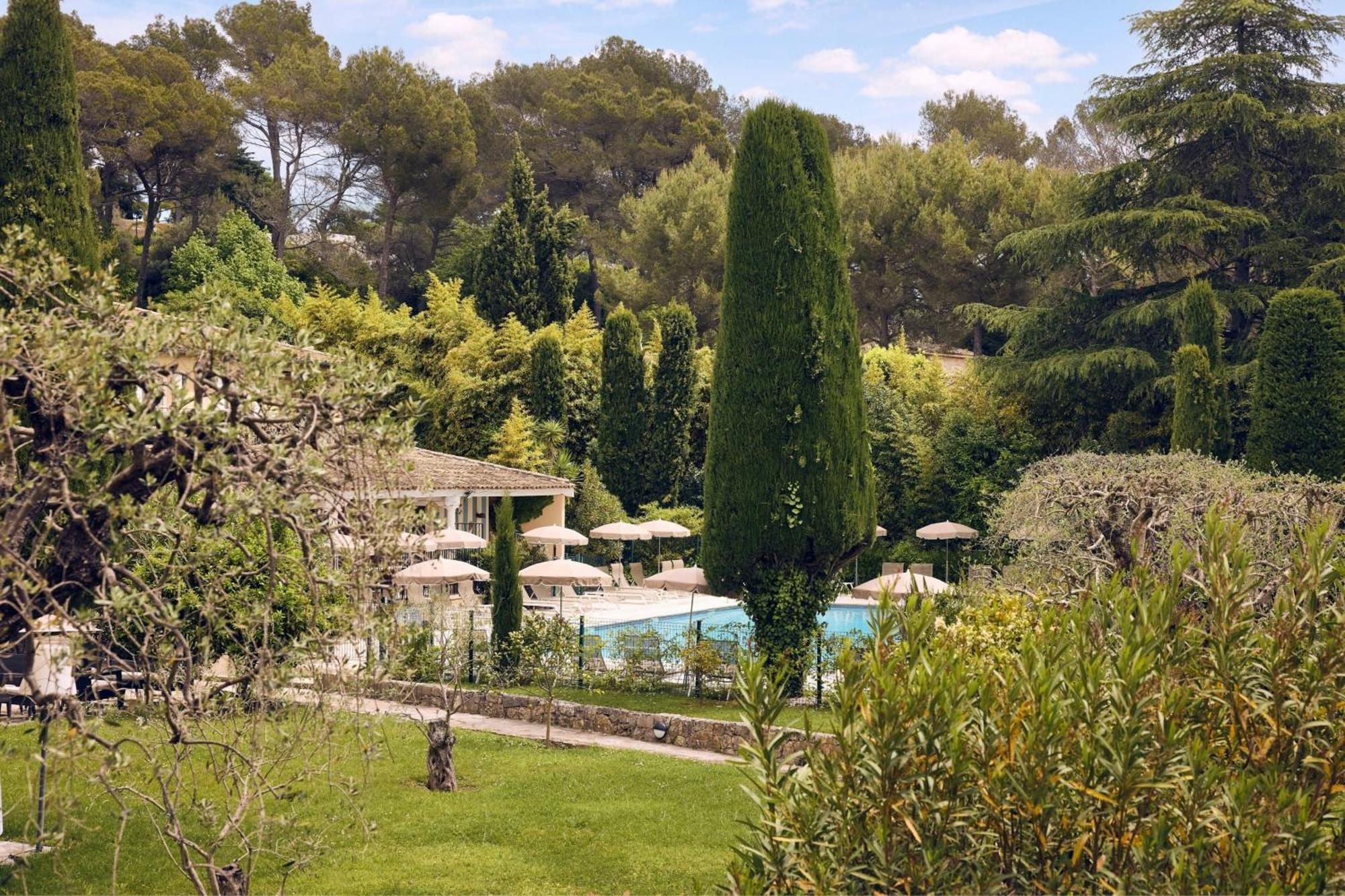La Bastide De Mougins, A Tribute Portfolio Mougins