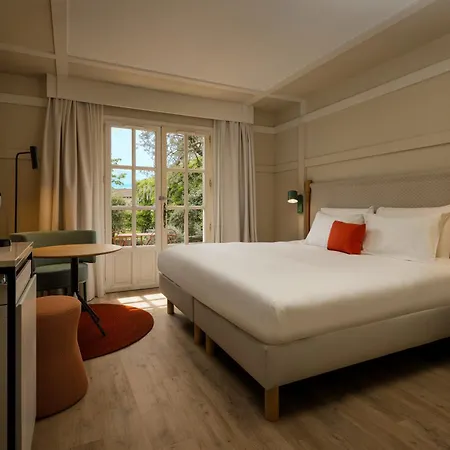 La Bastide De Mougins, A Tribute Portfolio Hotel Exterior photo