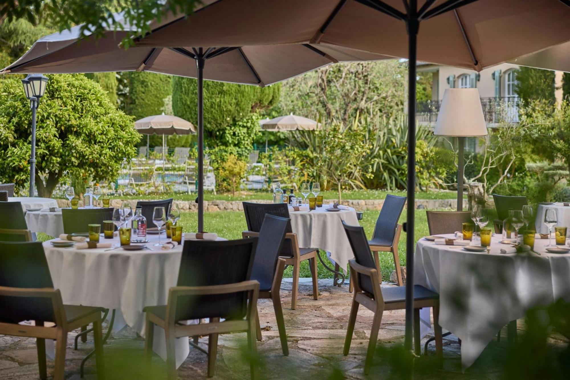 La Bastide De Mougins, A Tribute Portfolio 4* Mougins