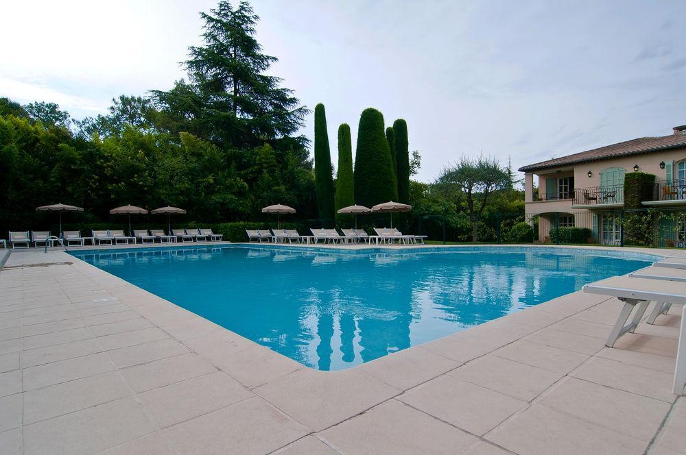 La Bastide De Mougins, A Tribute Portfolio Mougins